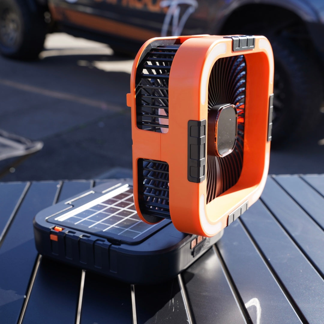 DUCK4X4 Deluxe Solar Fan & Light