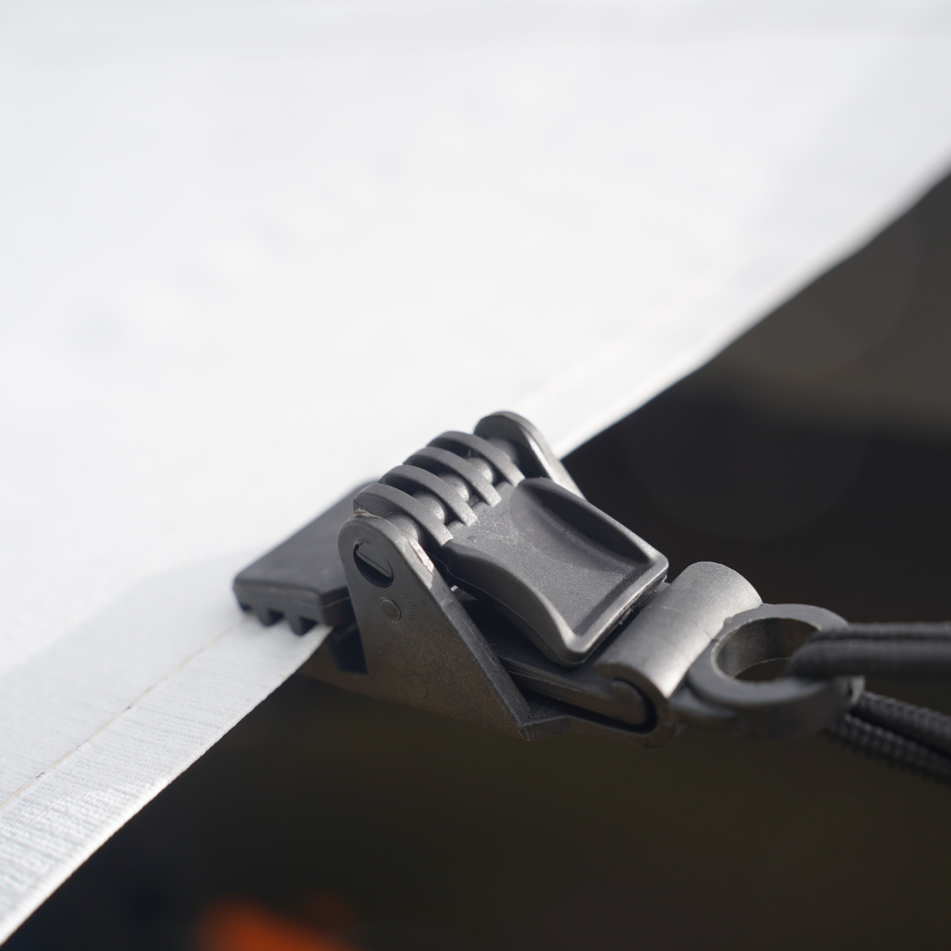 DUCK4X4 16 x Tent / Tarp Clips 16 x Bungee Balls