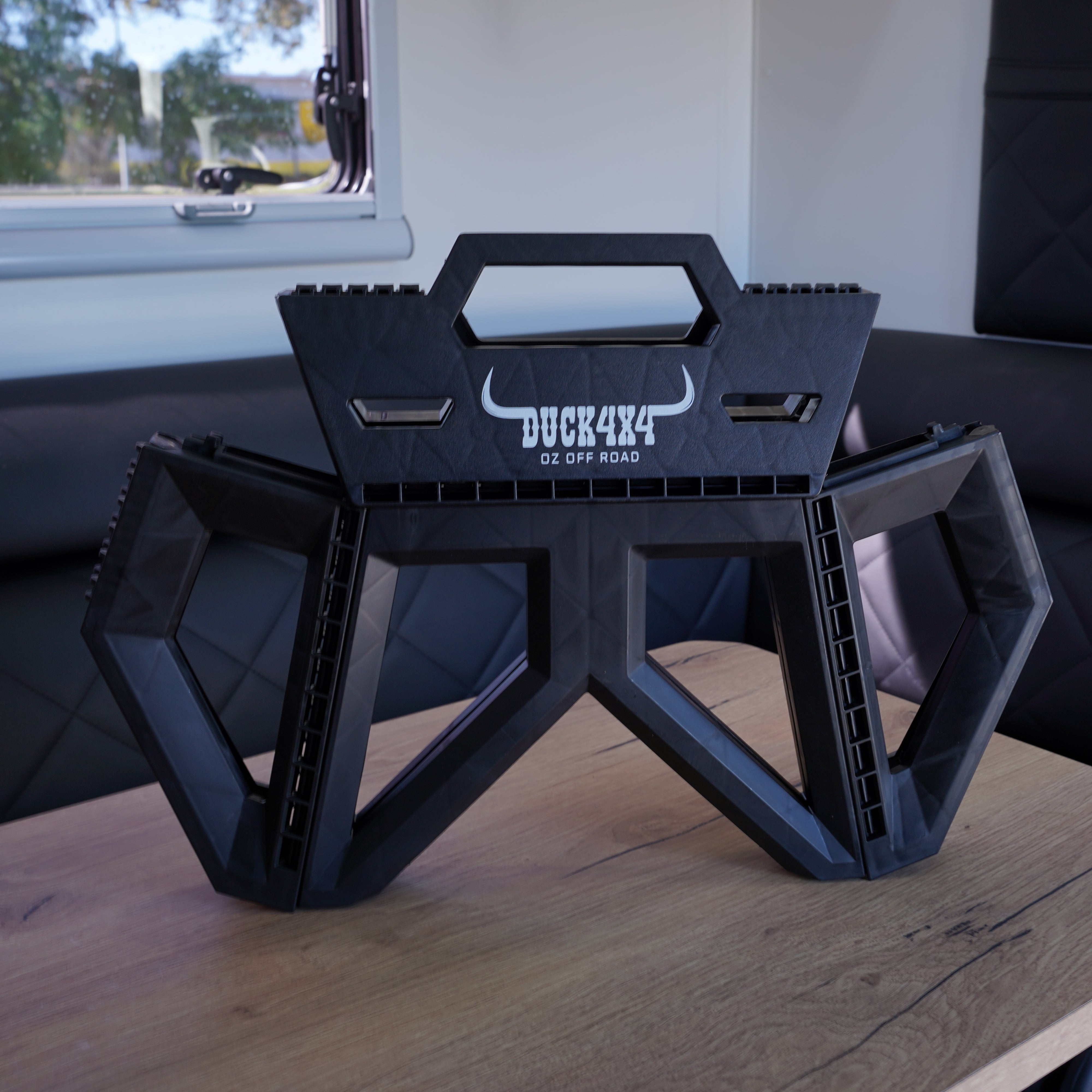 DUCK4X4 Flat Pack Step