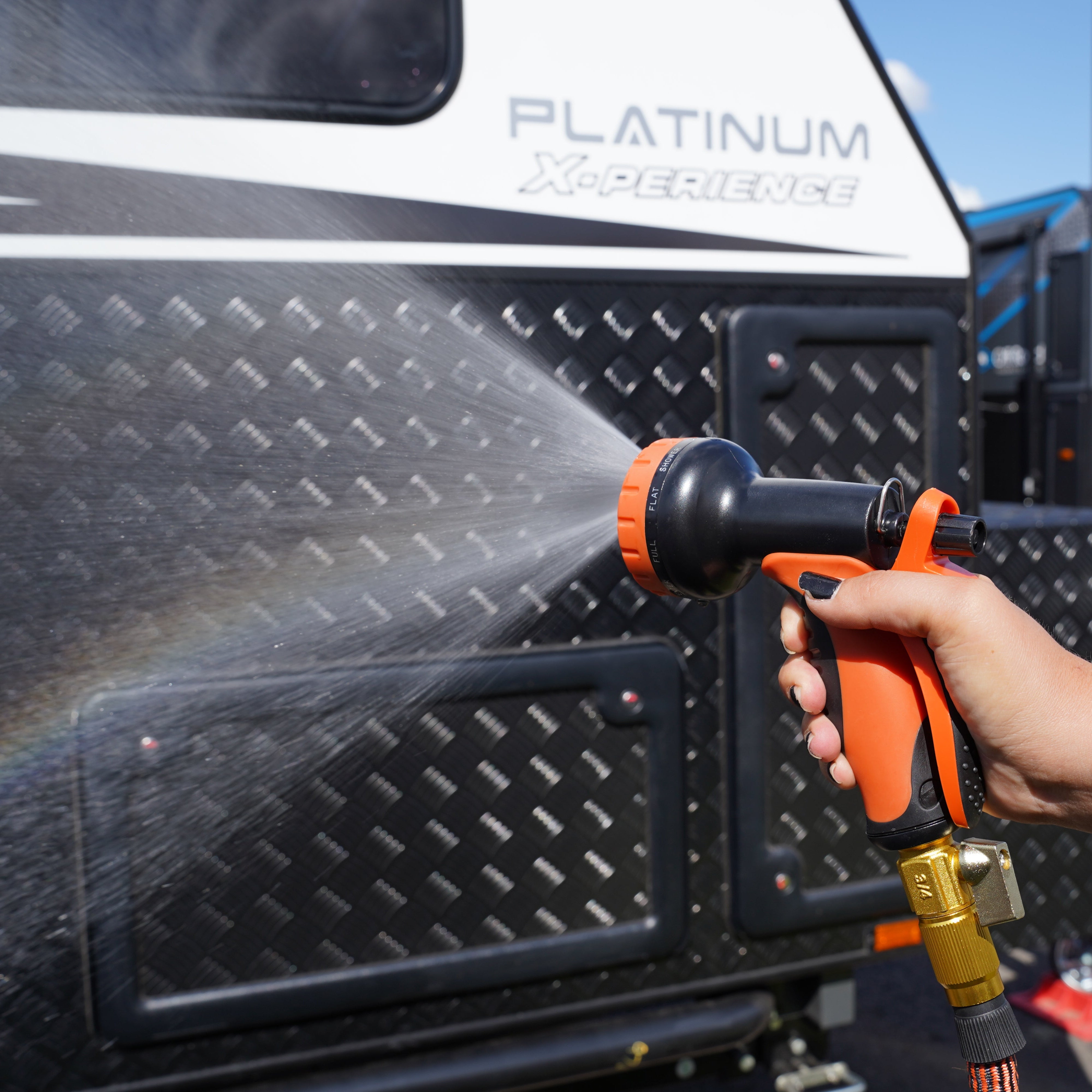 DUCK4X4 Expandable Caravan Hose