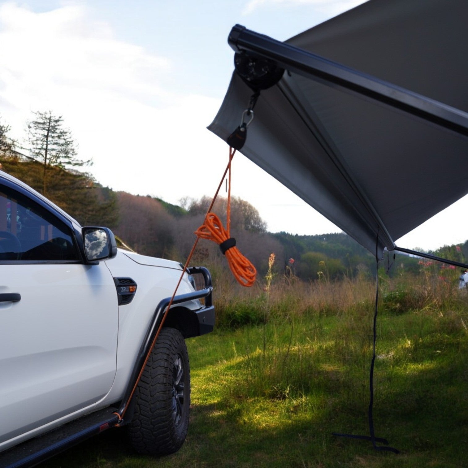 DUCK4X4 Awning Tie Down & Ratchet Set