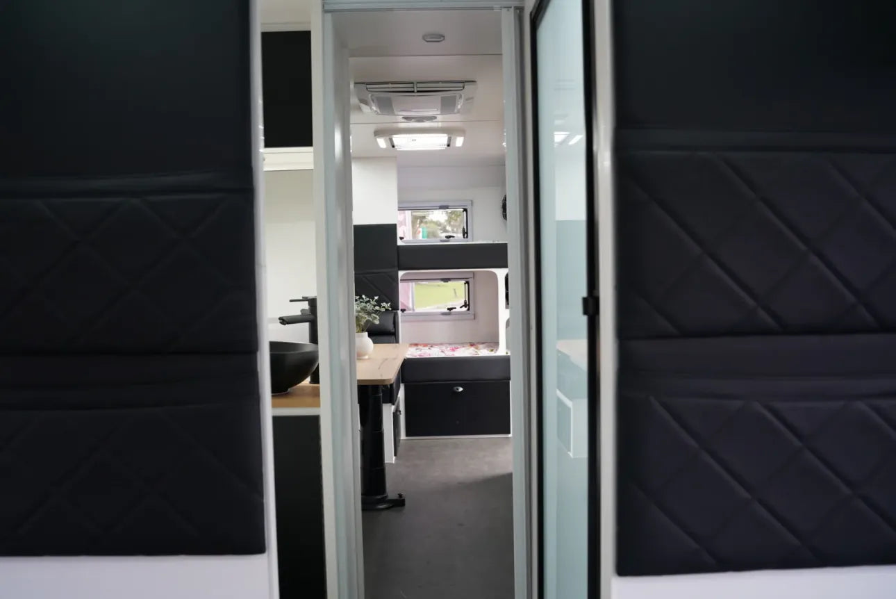 22FT6 Xplorer Platinum