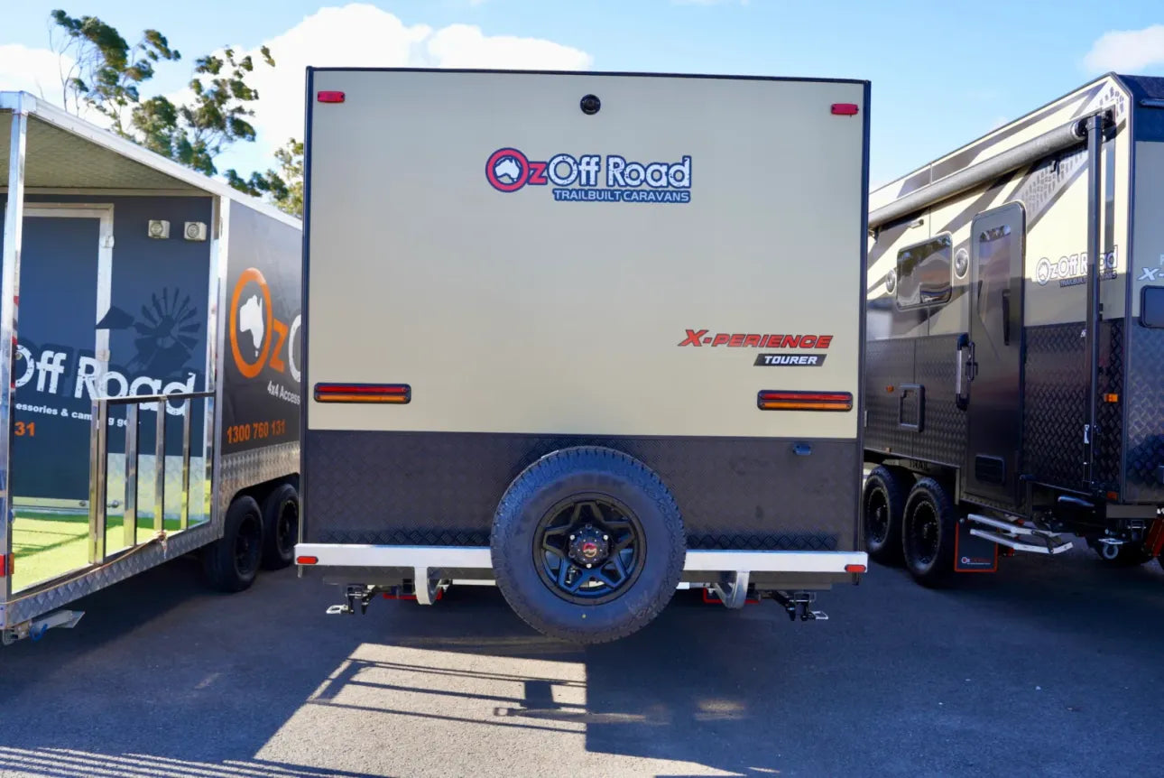 20FT8 Xperience Tourer Semi Off-Road