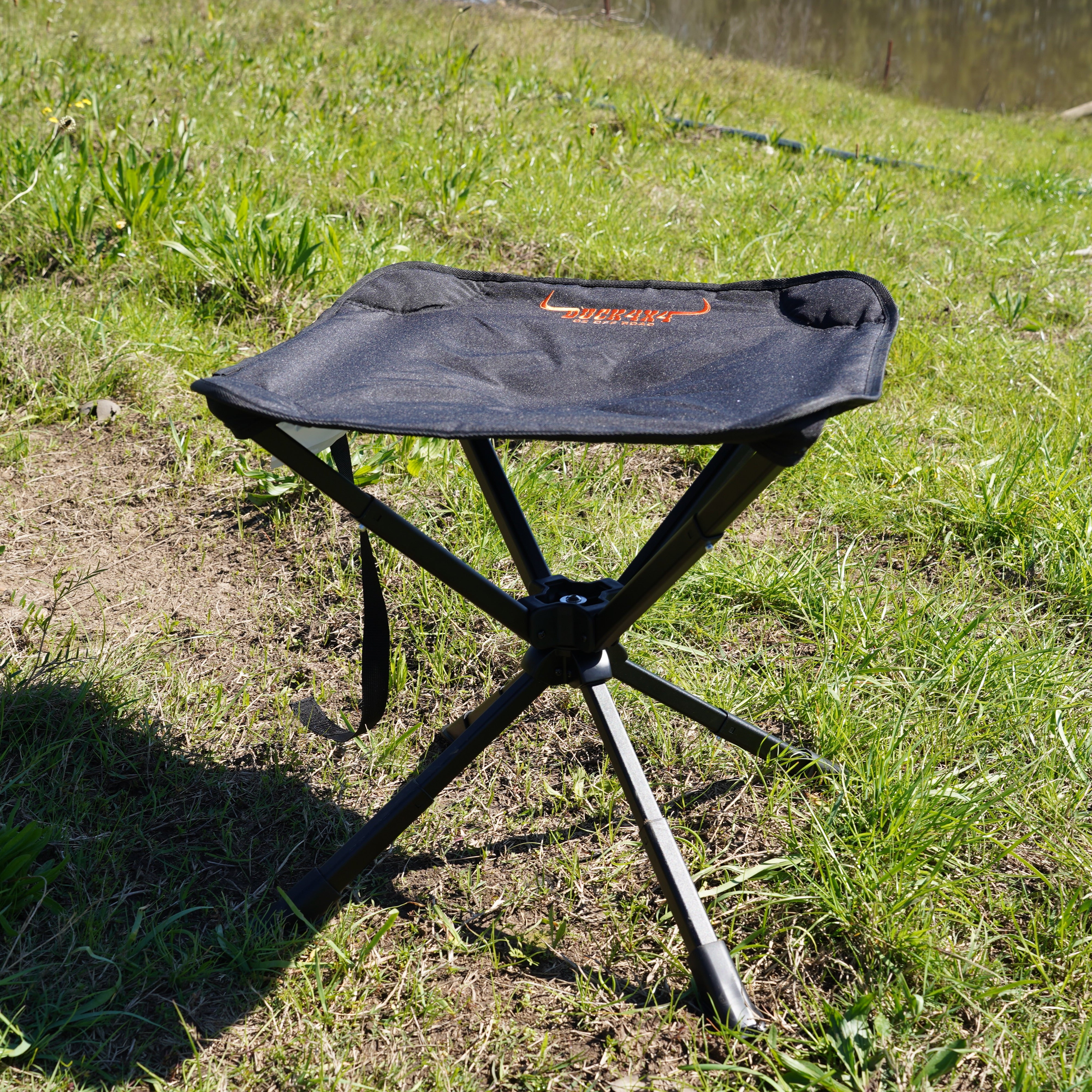 DUCK4X4 360 Spinner Stool