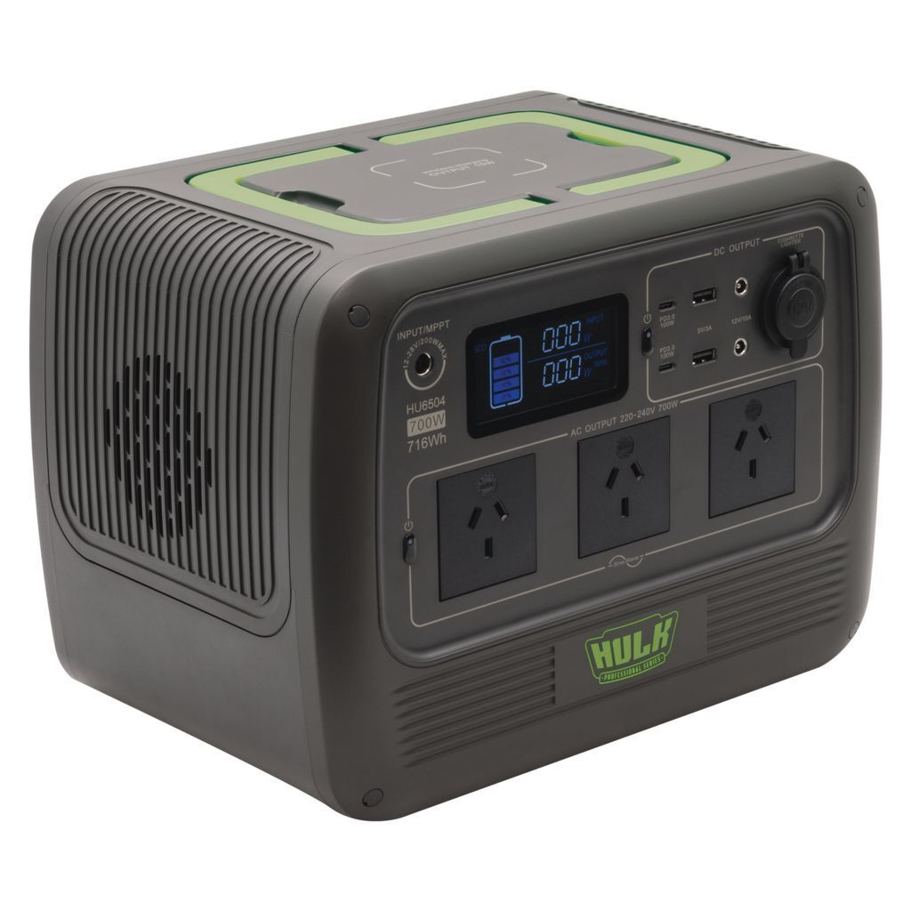 700 Portable Power Station
